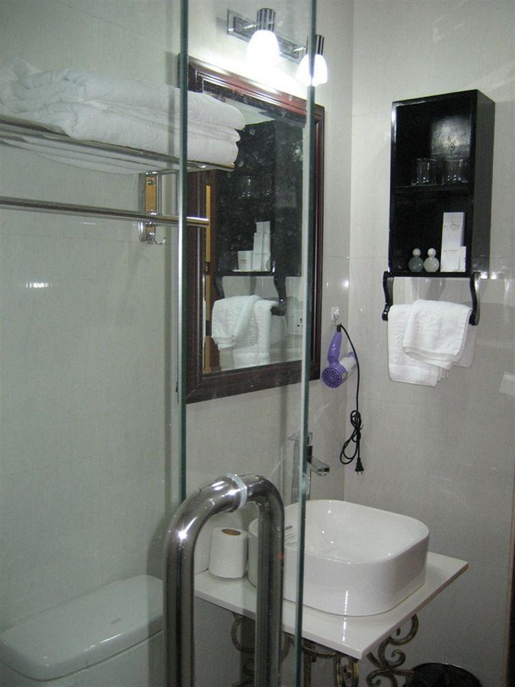 פנום פן Rumduol Grand Hotel מראה חיצוני תמונה